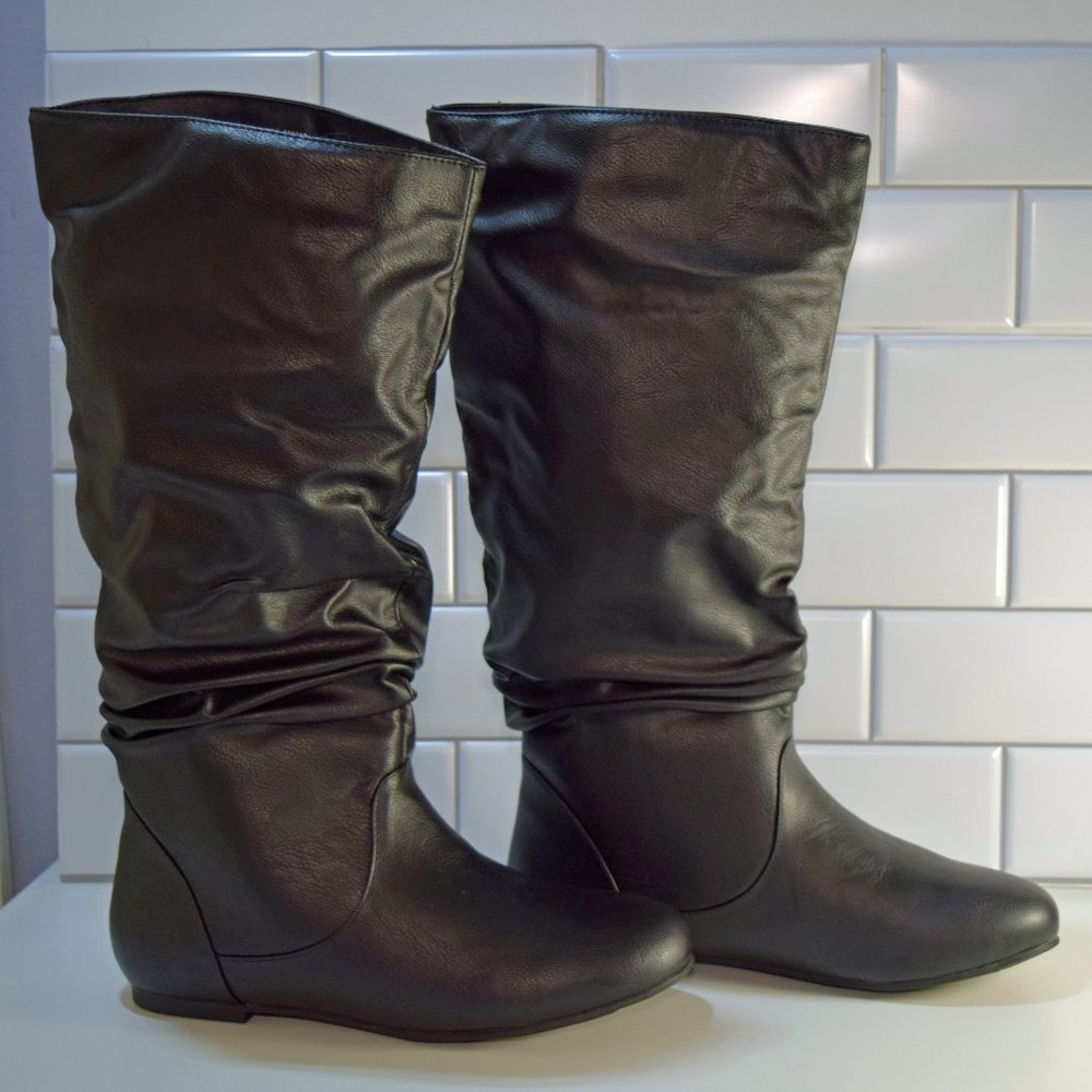 Journee Jayne Black Boots Slouch NWT
